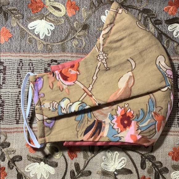 Comfort Fit Mask - Picture 3 of 11